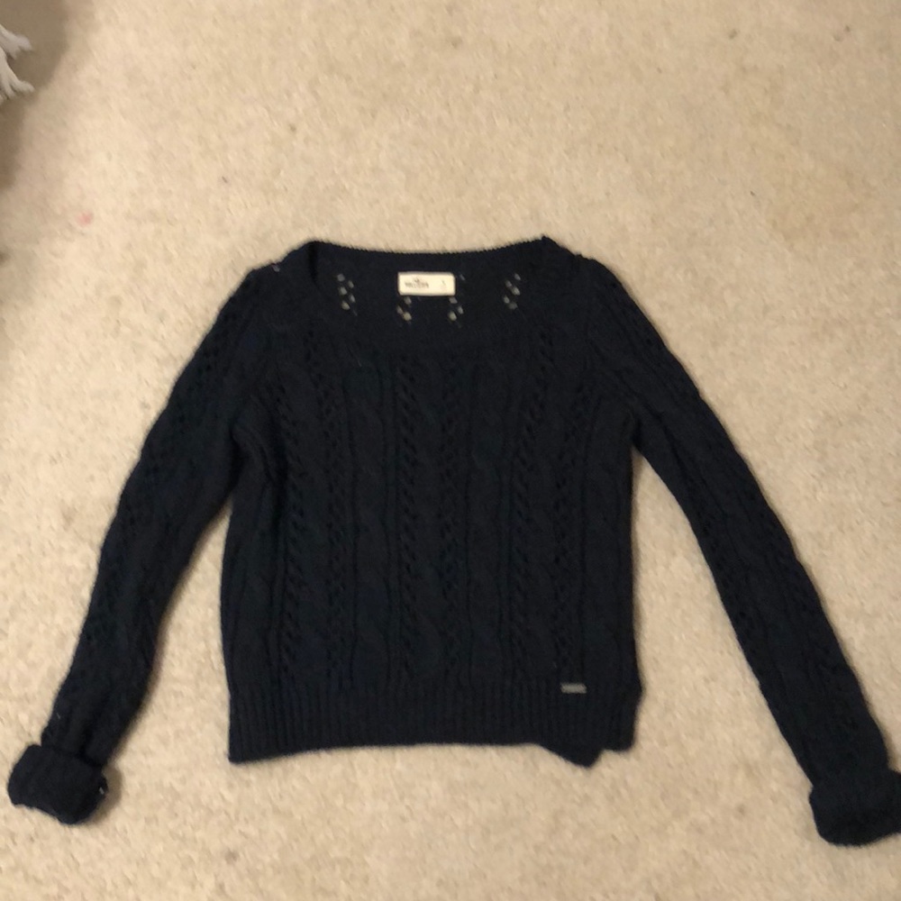 Hollister Navy blue sweater